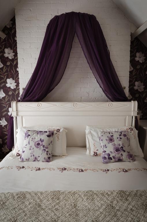 Meath Arms Country Inn Aughrim Room photo